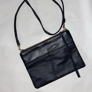 Over the shoulder black H&M bag